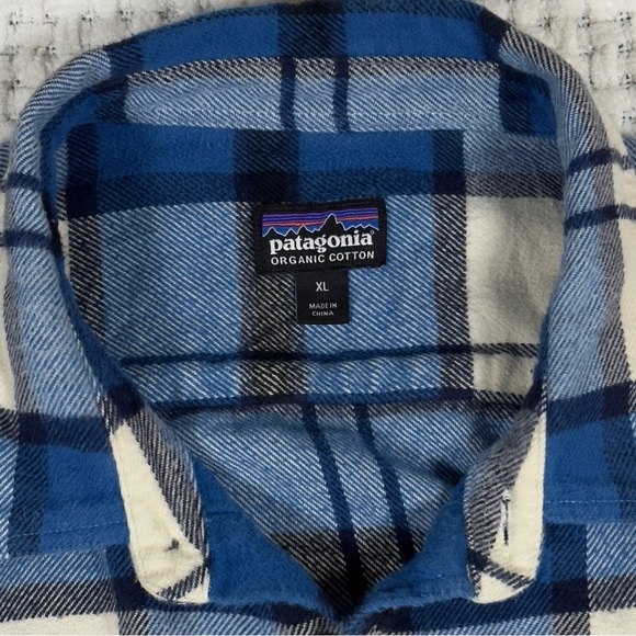 Patagonia Men’s Flannel Blue and White Plaid Button-Up Shirt Size XL - Picture 2 of 9